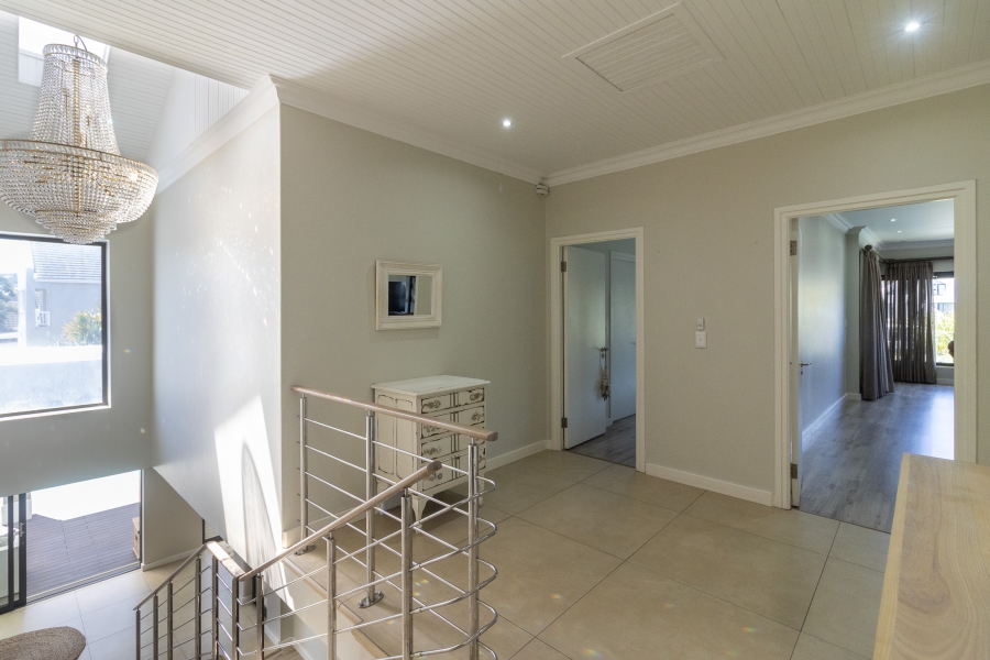 5 Bedroom Property for Sale in Royal Alfred Marina Eastern Cape
